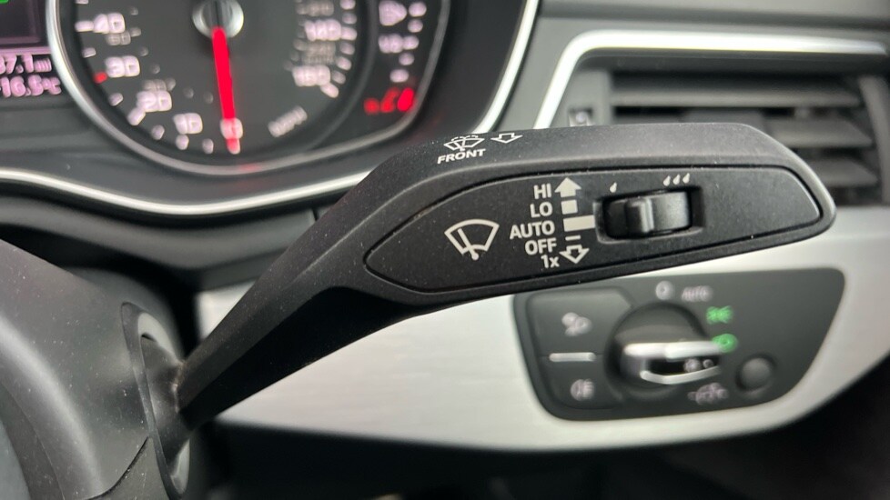 Used Audi A4 2017 for sale - 75874259: Photo 32