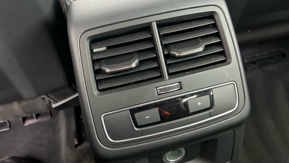 Used Audi A4 2017 for sale - 75874259: Photo 35