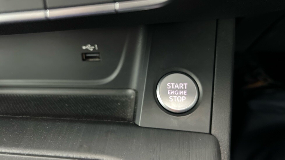 Used Audi A4 2017 for sale - 75874259: Photo 40