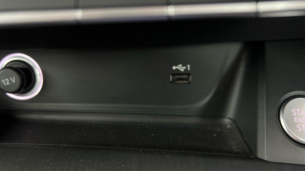 Used Audi A4 2017 for sale - 75874259: Photo 41