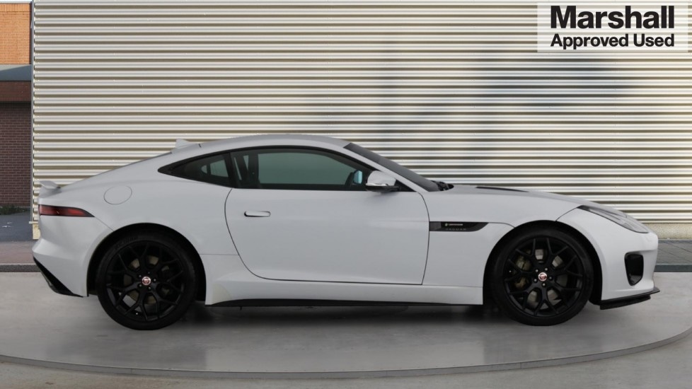 Used Jaguar F-Type 2019 for sale - 76420301: Photo 2