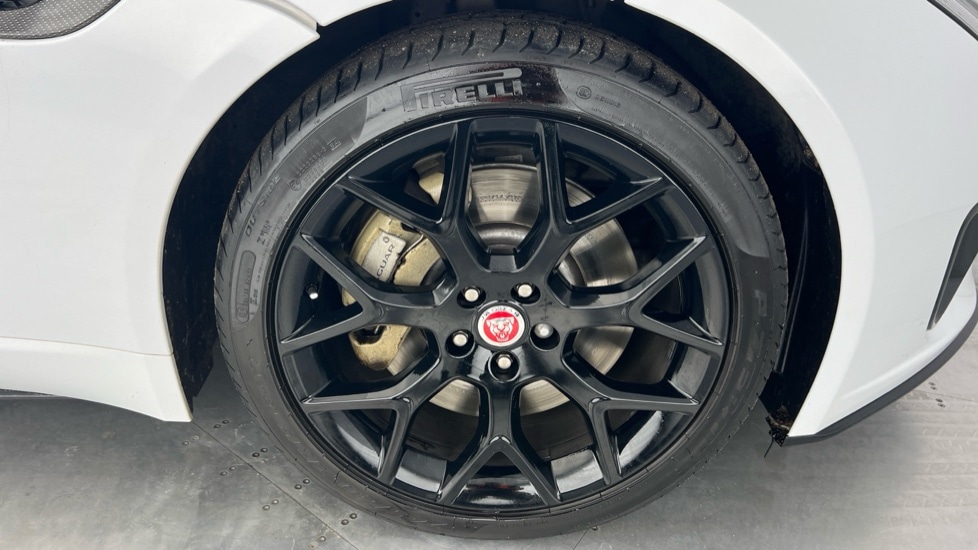 Used Jaguar F-Type 2019 for sale - 76420301: Photo 20