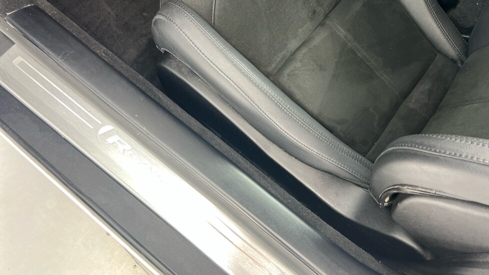 Used Jaguar F-Type 2019 for sale - 76420301: Photo 35