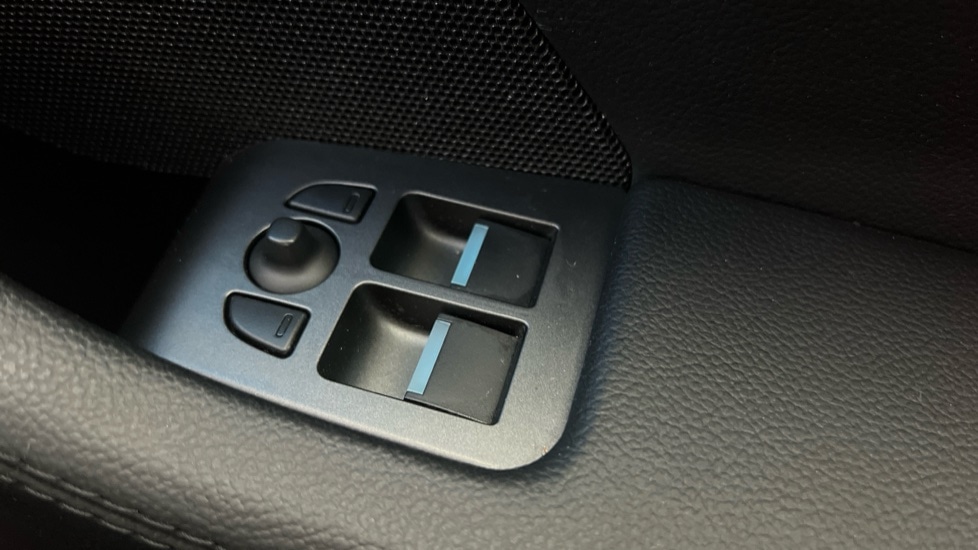 Used Jaguar F-Type 2019 for sale - 76420301: Photo 39