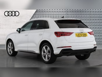 Used Audi Q3 2023 for sale - 76124380: Photo
