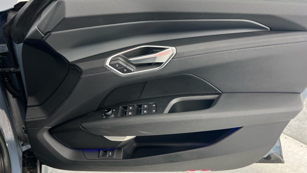 Used Audi e-tron GT 2022 for sale - 76999420: Photo 31