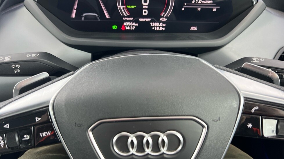 Used Audi e-tron GT 2022 for sale - 76999420: Photo 48