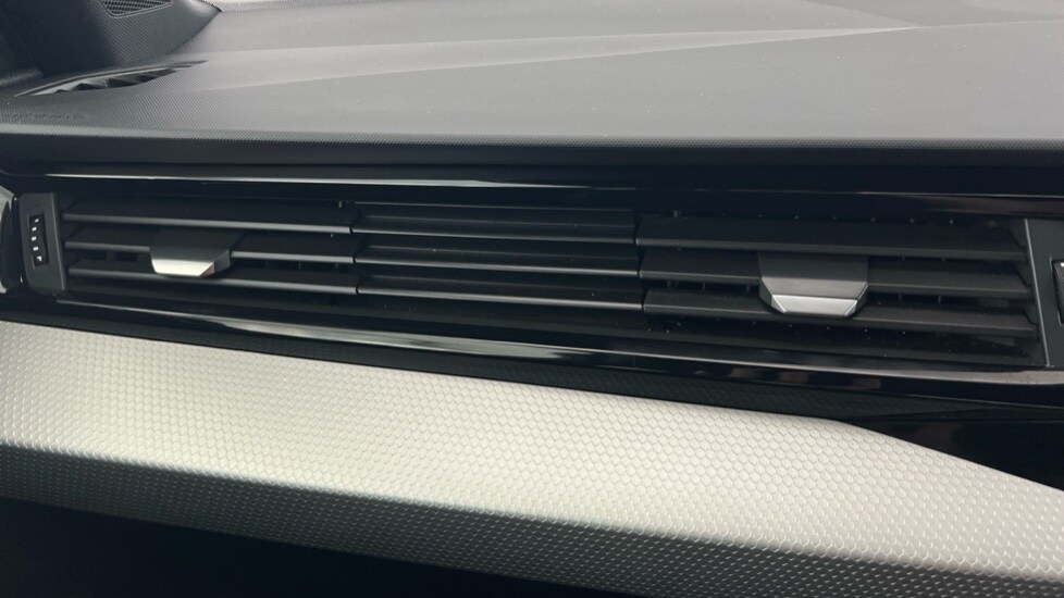 Used Audi A1 2021 for sale - 76552534: Photo 16