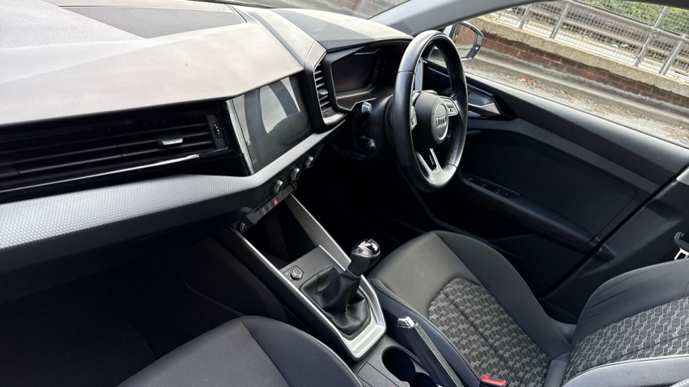Used Audi A1 2020 for sale - 76104299: Photo 2