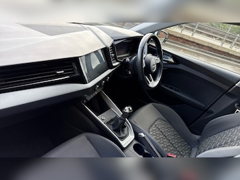 Used Audi A1 2020 for sale - 76104299: Photo 2