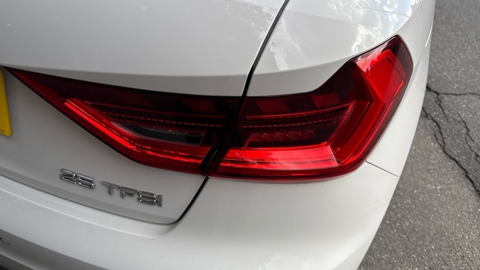 Used Audi A1 2020 for sale - 76104299: Photo 33