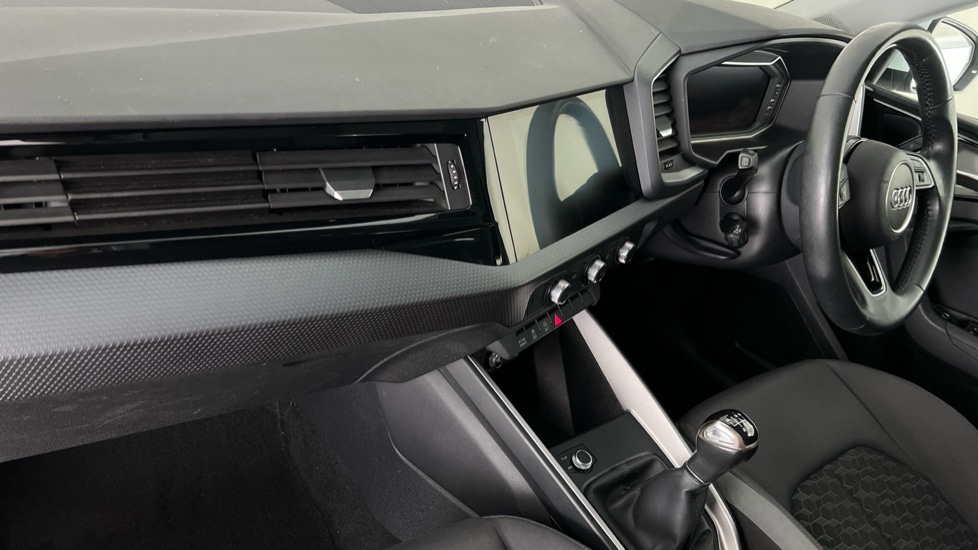 Used Audi A1 2019 for sale - 76514797: Photo 2