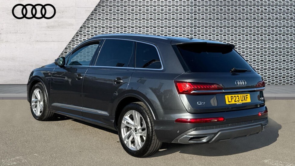 Used Audi Q7 2023 for sale - 76067086: Photo 3