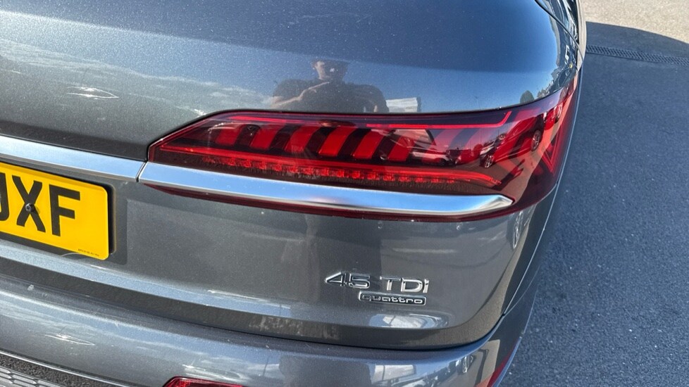 Used Audi Q7 2023 for sale - 76067086: Photo 33