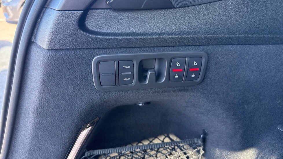 Used Audi Q7 2023 for sale - 76067086: Photo 39