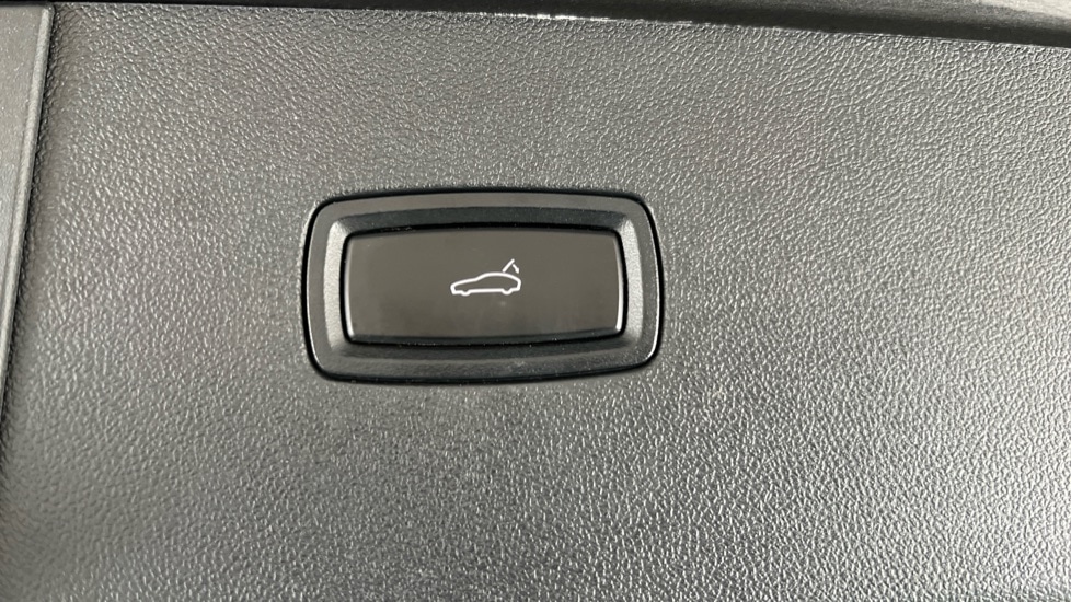 Used Porsche Cayenne 2020 for sale - 76203782: Photo 38