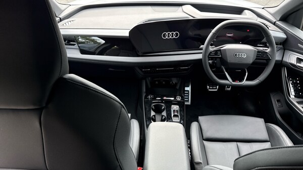 Used Audi Q6 e-tron 2025 for sale - 76233935: Photo 12