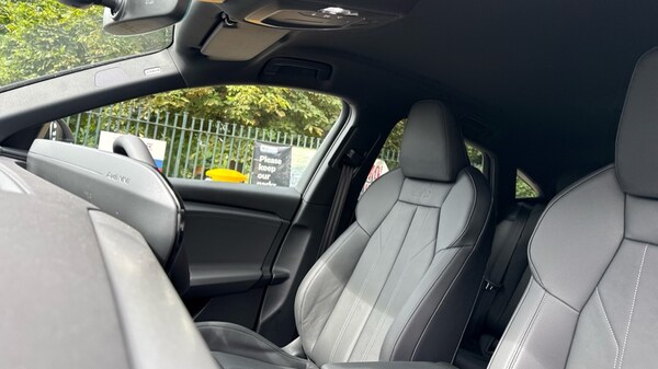 Used Audi Q6 e-tron 2025 for sale - 76233935: Photo 17