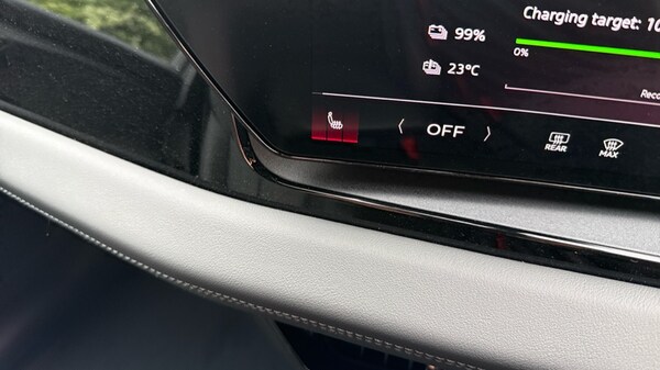 Used Audi Q6 e-tron 2025 for sale - 76233935: Photo 37
