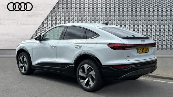 Used Audi Q6 e-tron 2025 for sale - 76233935: Photo 3