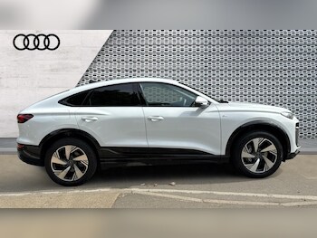 Used Audi Q6 e-tron 2025 for sale - 76233935: Photo 4