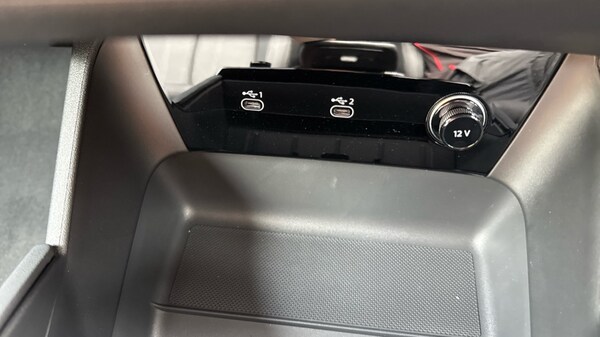Used Audi Q6 e-tron 2025 for sale - 76233935: Photo 50