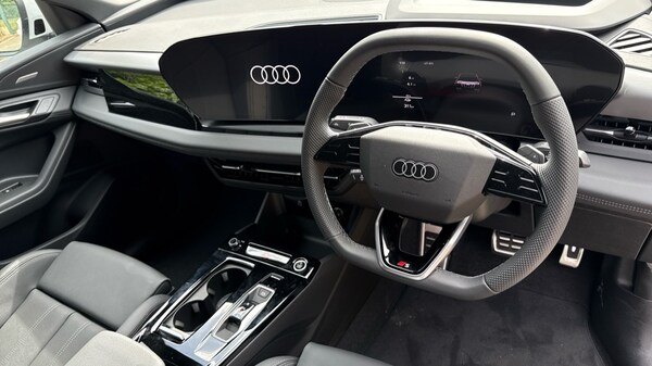 Used Audi Q6 e-tron 2025 for sale - 76233935: Photo 6