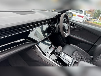 Used Audi RS Q8 2023 for sale - 75554304: Photo
