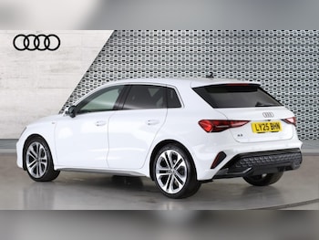 Used Audi A3 2025 for sale - 76652700: Photo