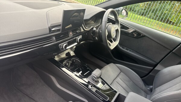 Used Audi A4 2023 for sale - 76176224: Photo 2