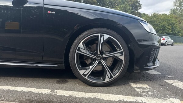 Used Audi A4 2023 for sale - 76176224: Photo 5