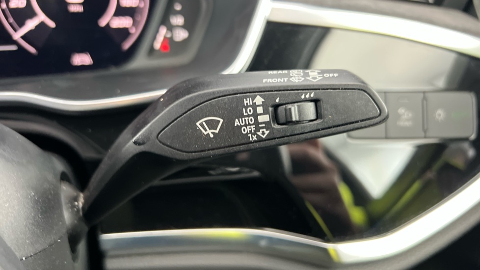 Used Audi RS Q3 2020 for sale - 76609615: Photo 33