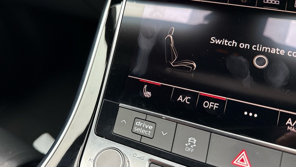 Used Audi Q7 2021 for sale - 76540052: Photo 37