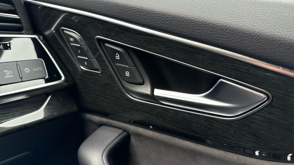 Used Audi Q7 2021 for sale - 76540052: Photo 50