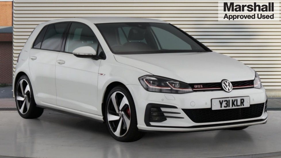 Used Volkswagen Golf 2019 for sale - 76796407: Photo 1