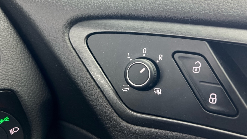 Used Volkswagen Golf 2019 for sale - 76796407: Photo 38