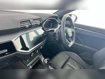 Used Audi Q3 2025 for sale - 76514837: Photo