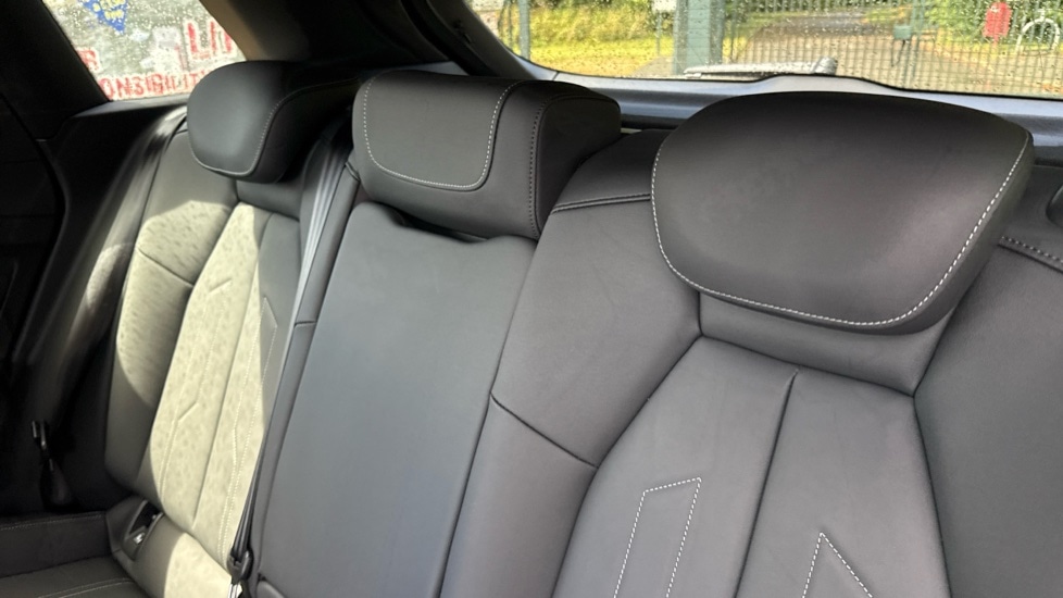 Used Audi Q4 e-tron 2024 for sale - 76942954: Photo 15