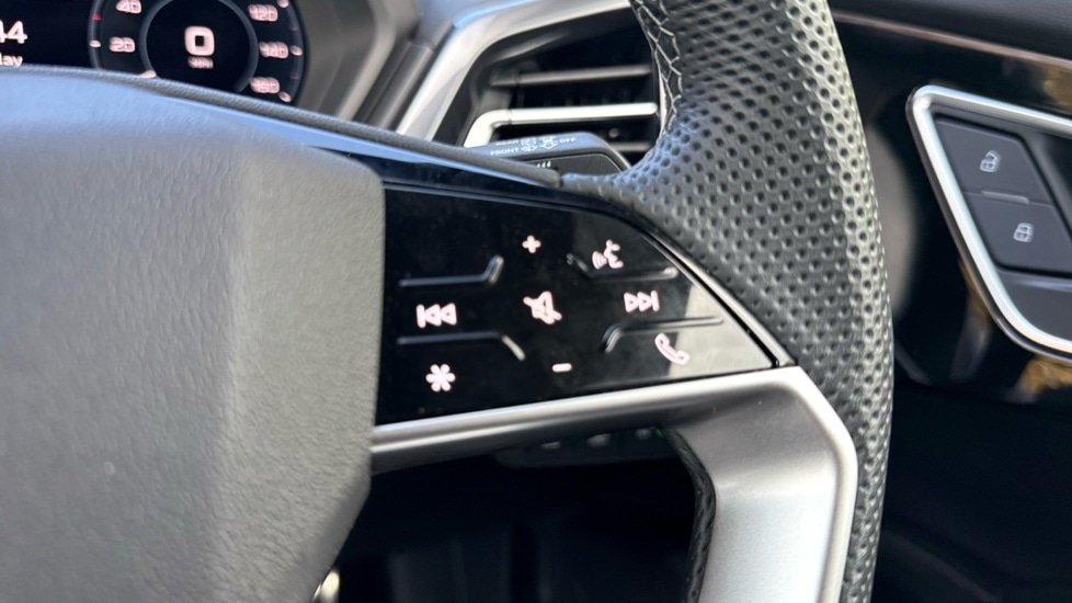 Used Audi Q4 e-tron 2024 for sale - 76942954: Photo 23