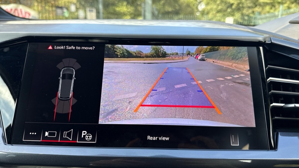 Used Audi Q4 e-tron 2024 for sale - 76942954: Photo 36