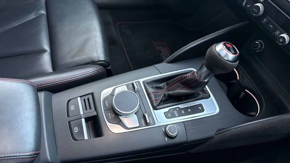 Used Audi RS3 2018 for sale - 76615368: Photo 27