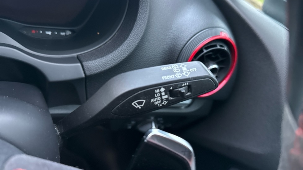 Used Audi RS3 2018 for sale - 76615368: Photo 30