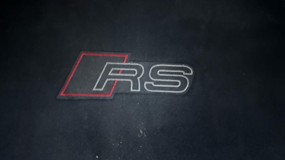 Used Audi RS3 2018 for sale - 76615368: Photo 40