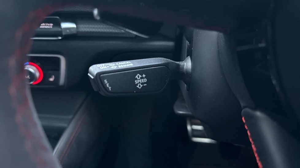 Used Audi RS3 2018 for sale - 76615368: Photo 44