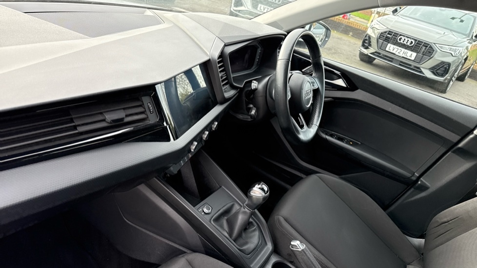 Used Audi A1 2021 for sale - 76112368: Photo 2