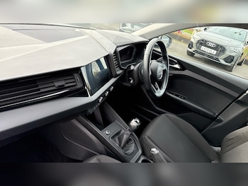 Used Audi A1 2021 for sale - 76112368: Photo