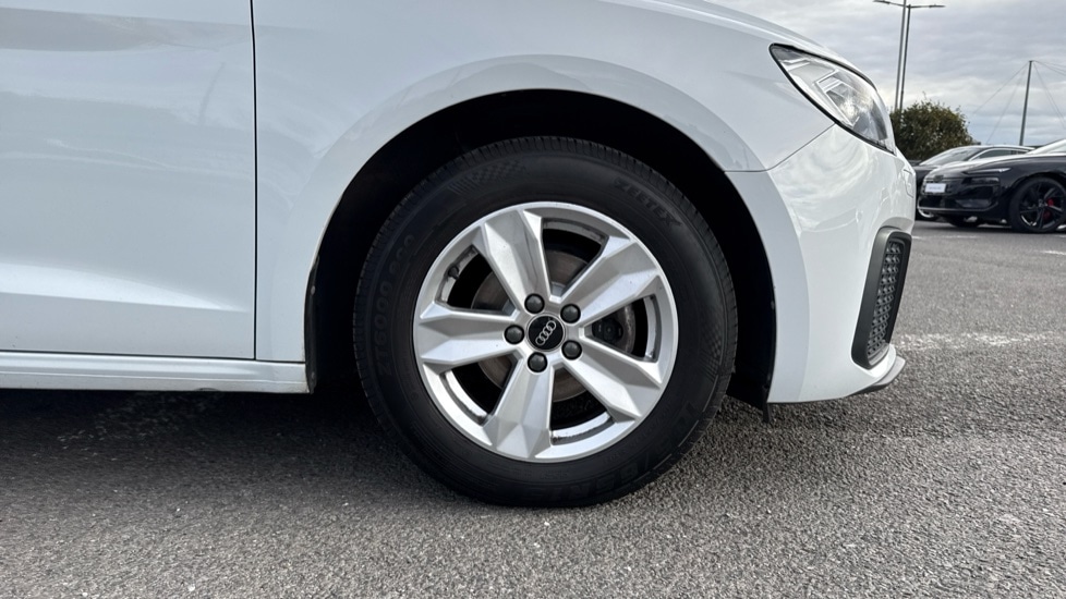 Used Audi A1 2021 for sale - 76112368: Photo 5