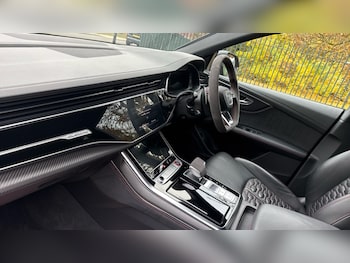 Used Audi RS Q8 2023 for sale - 76074396: Photo