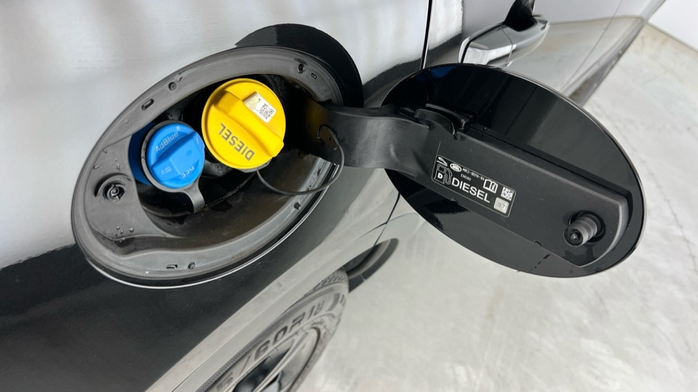 Used Jaguar E-Pace 2021 for sale - 76856417: Photo 21