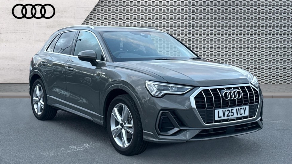 Used Audi Q3 2025 for sale - 76523490: Photo 1